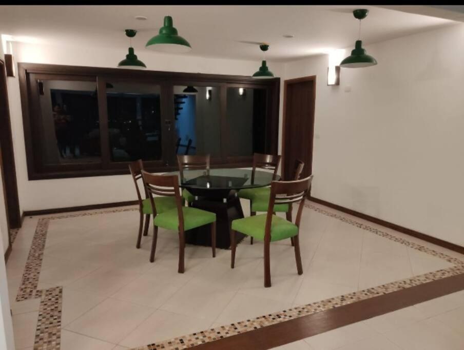 Casa Independente Com 7 P Ate 20 Pessoas Casa de férias